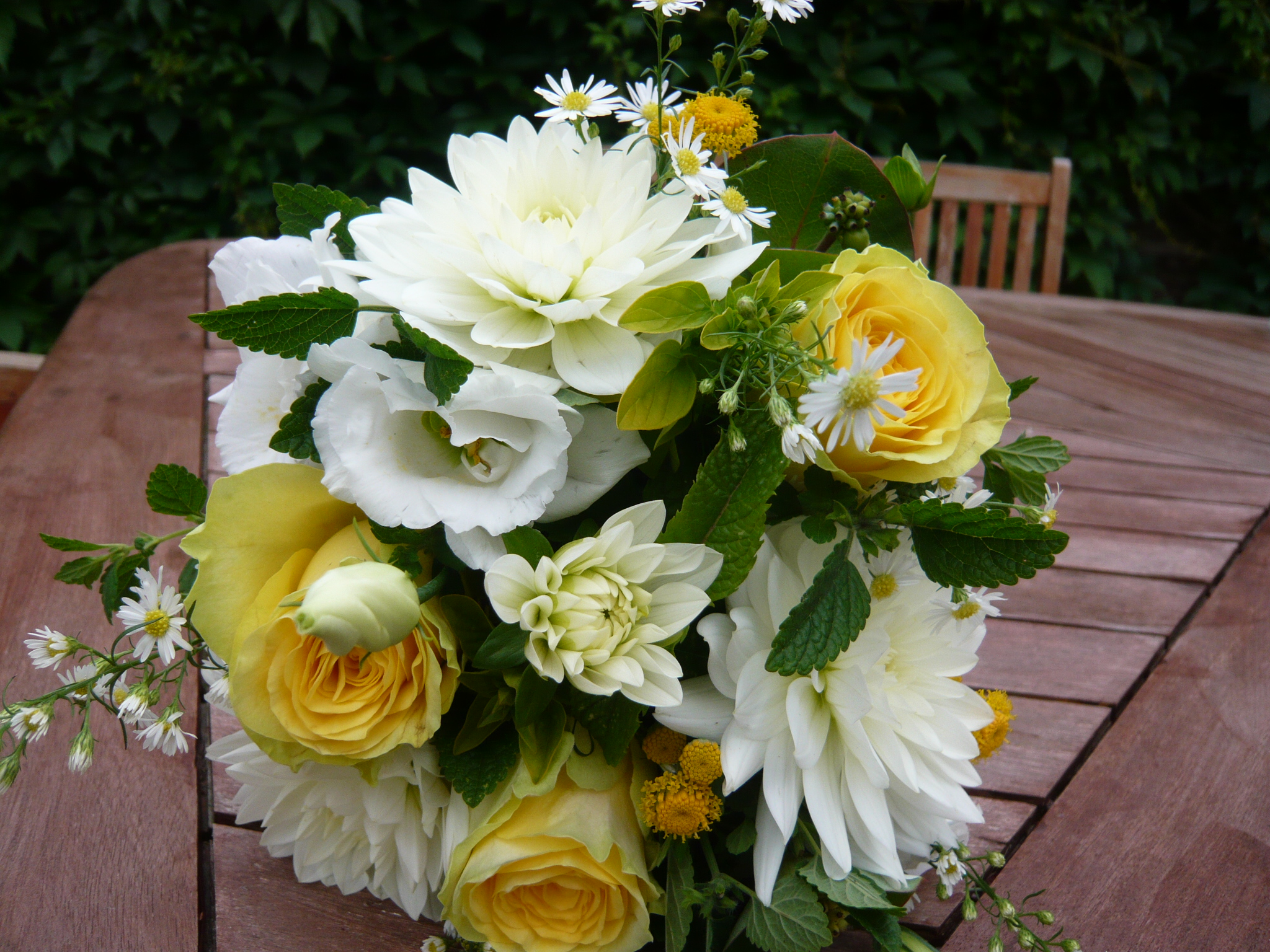 posy for The Queen in yellow and white